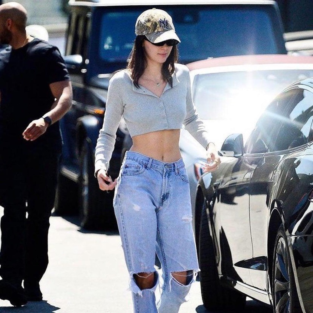 Brandy Melville Athelia Knit Top